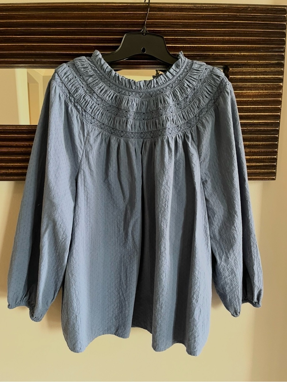 Ann Taylor LOFT Blue Smocked Lace Yoke Shirt XXL - Picture 6 of 8